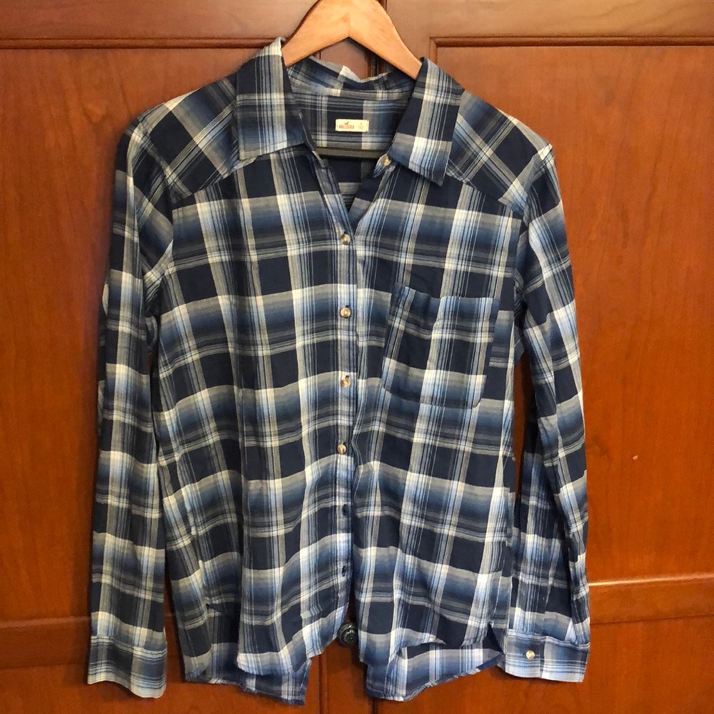 Hollister Blue Plaid Long Sleeved Shirt, Slit back